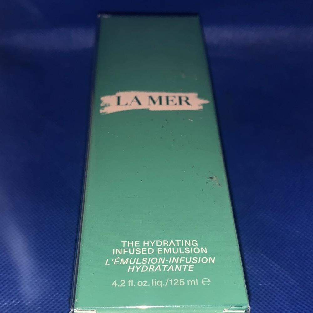 La Mer Hydrating Emulsion in Green Box